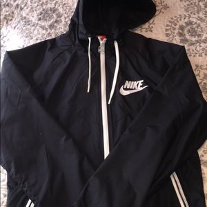 New Nike Windbreaker